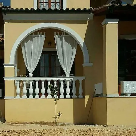 Studio Koukoutsa Κυνοπιάστες